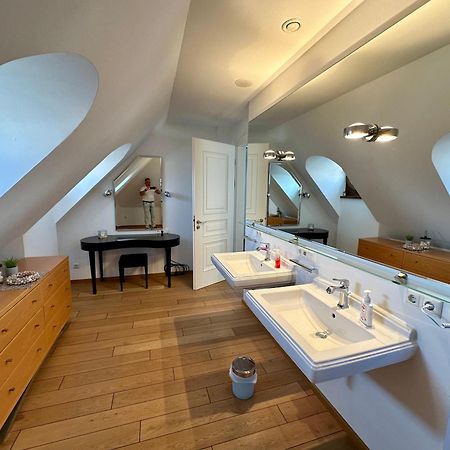 Luxus Suite Mit Einmaligem Blick Auf Die Frauenkirche Dresden Exterior photo