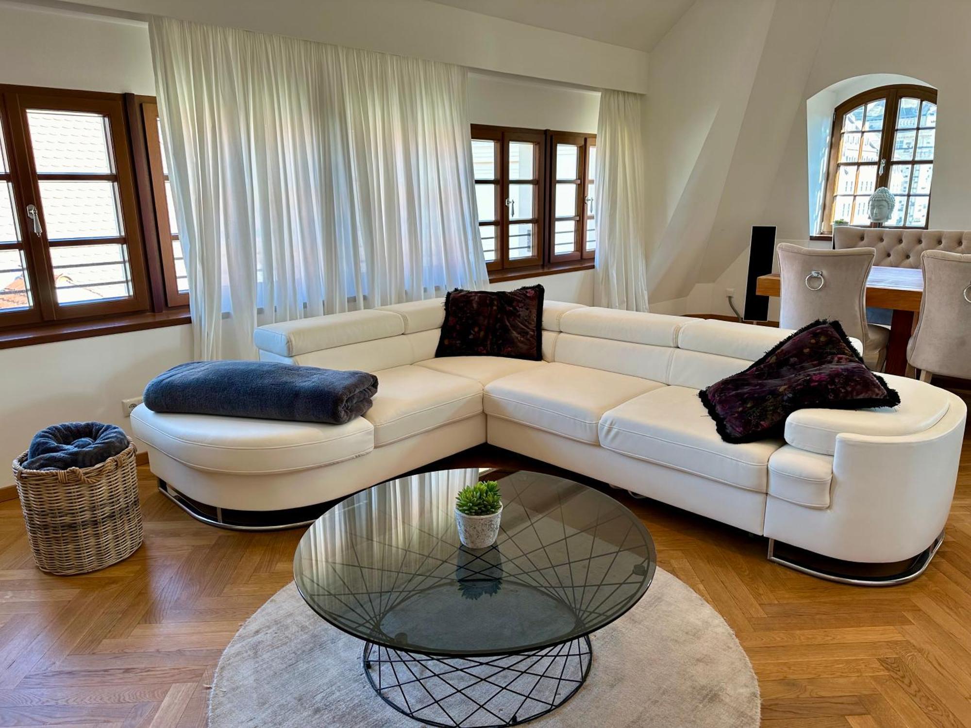 Luxus Suite Mit Einmaligem Blick Auf Die Frauenkirche Dresden Exterior photo